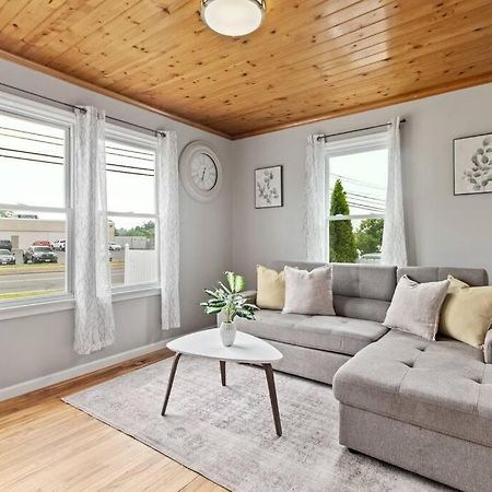 Stylish, Relaxing & Comfy 3 Bdr Home Брістоль Екстер'єр фото