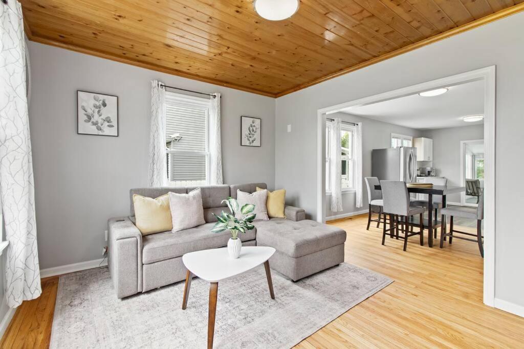 Stylish, Relaxing & Comfy 3 Bdr Home Брістоль Екстер'єр фото